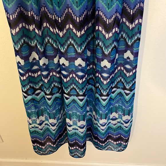 Eliza J | New halter style geometric print maxi dress Women’s size 4 sleeveless - Picture 3 of 11